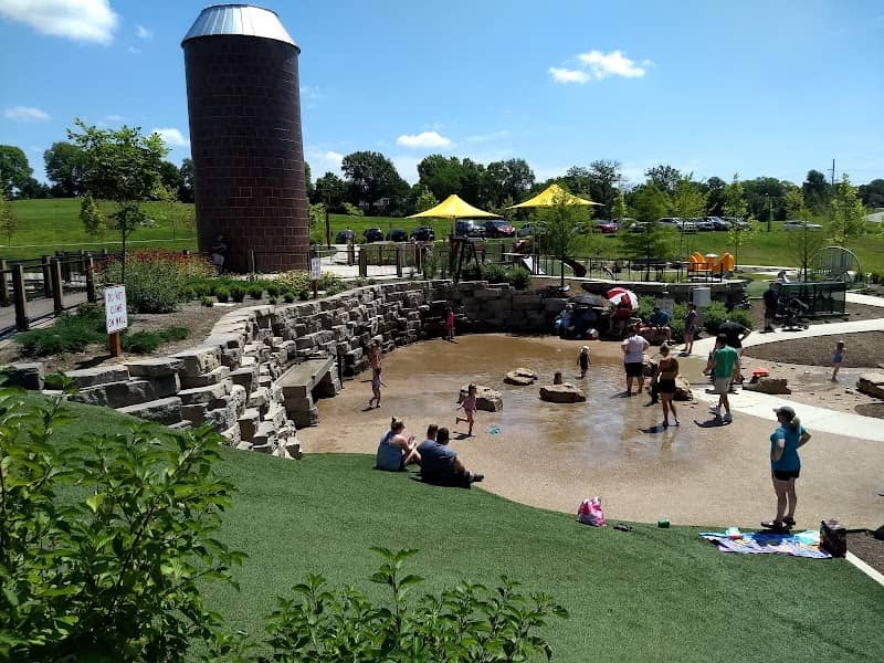 Veterans Tribute Park - Image 1