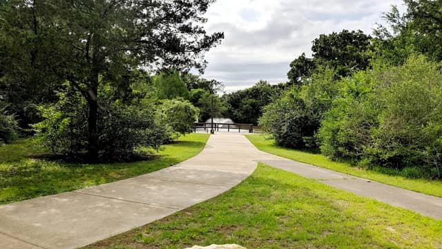 Brothers Pond Park - Image 2