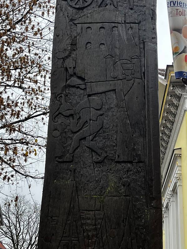 Till-Eulenspiegel-Stele - Image 1