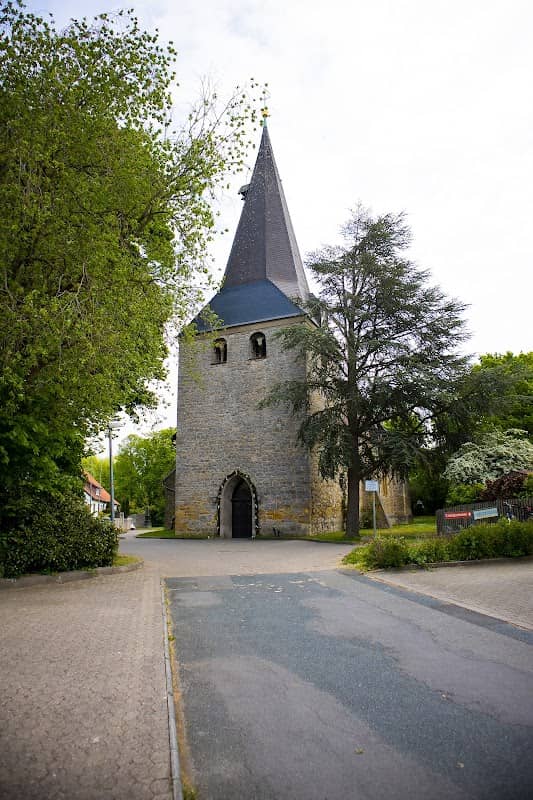 Kriegerdenkmal - Image 1
