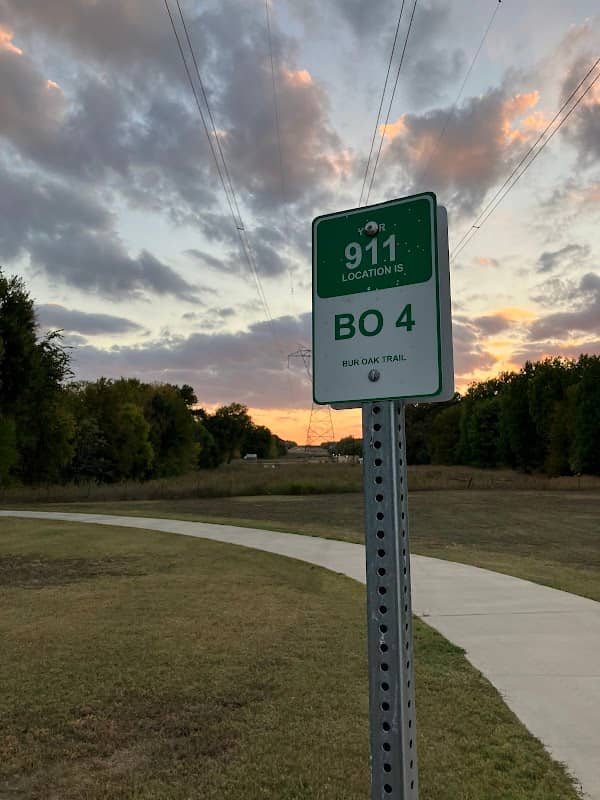 Bur Oak Trailhead (Northeast end) - Image 2