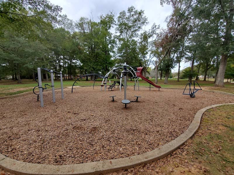 Gilbert Park - Image 1