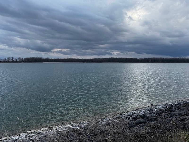 Wellington reservoir - Image 2