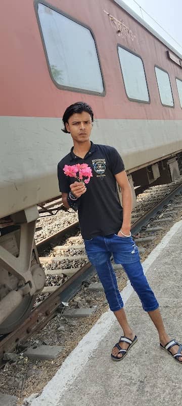 Mahalakshmi Travels - Image 1