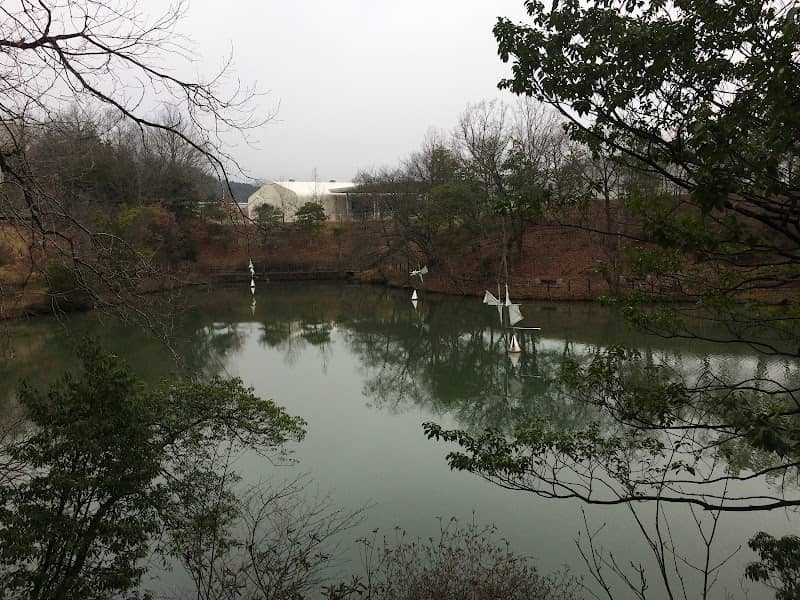あやべ彫刻回廊「水の星座」新宮晋 - Image 1
