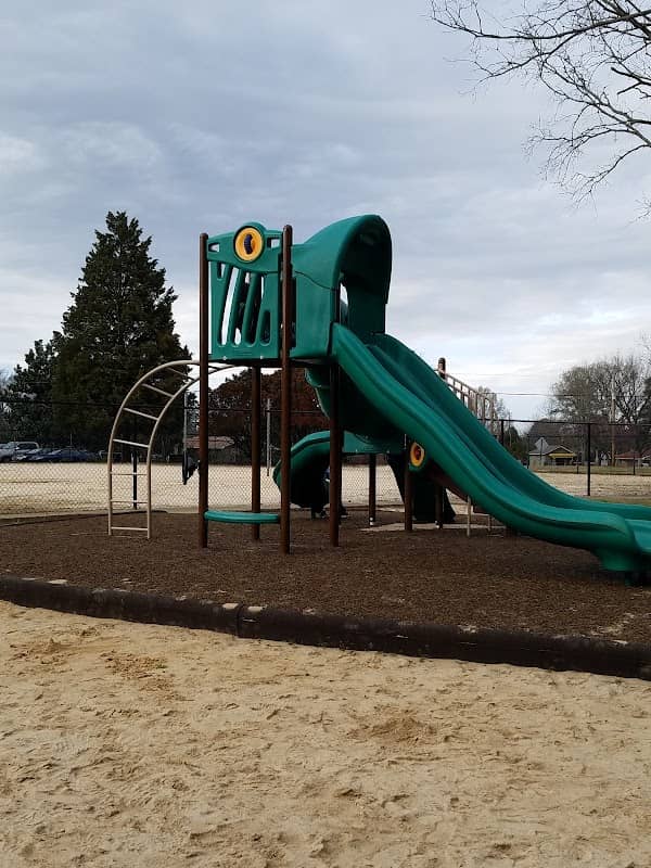 Oakwood Acres Park - Image 1