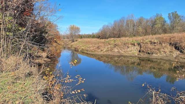 Little Blue Trace Trail Bundschu Road Parking - Image 2