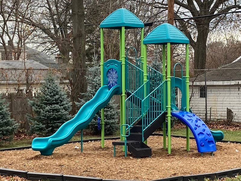 Sutar-Sutaruk-Meyer Foundation Park - Image 2