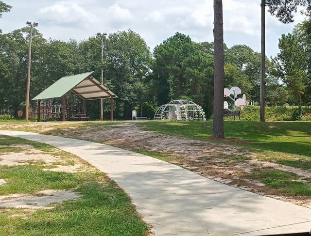 TS Martin Park - Image 2