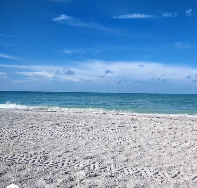 Sanibel Beach - Image 1