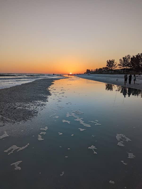 Sanibel Beach - Image 2