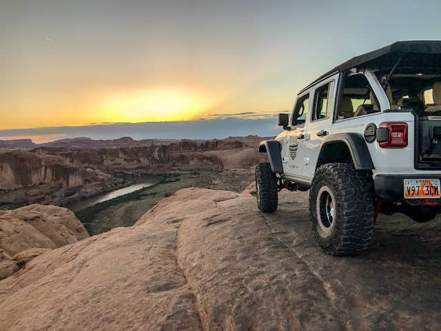 Hells Revenge Jeep and Polaris RZR/UTV Tour - Image 1