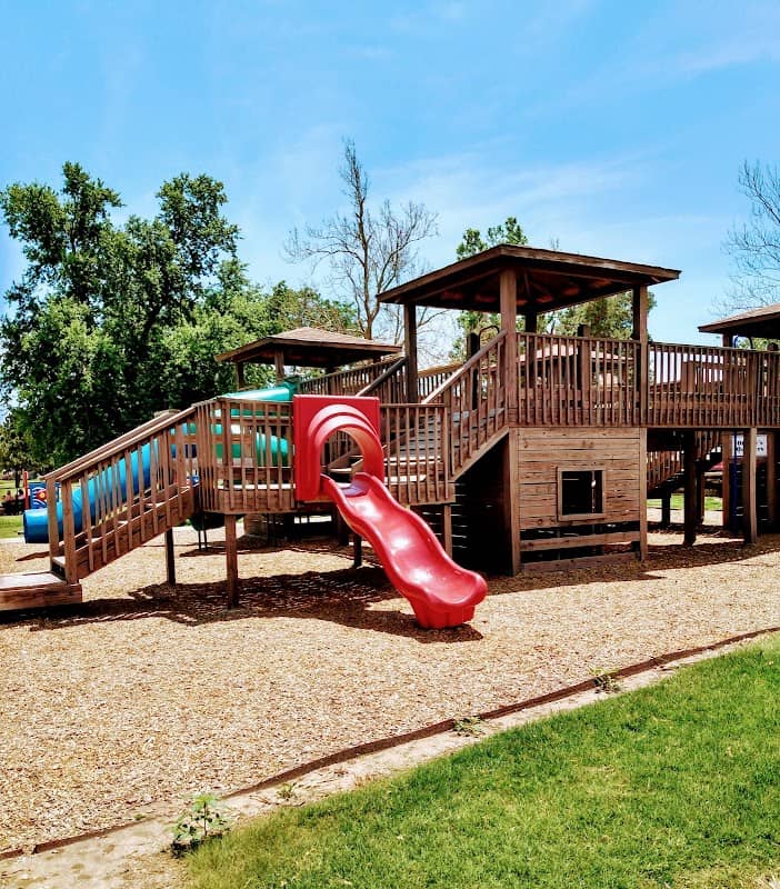 Doerr Vernon Park - Image 1