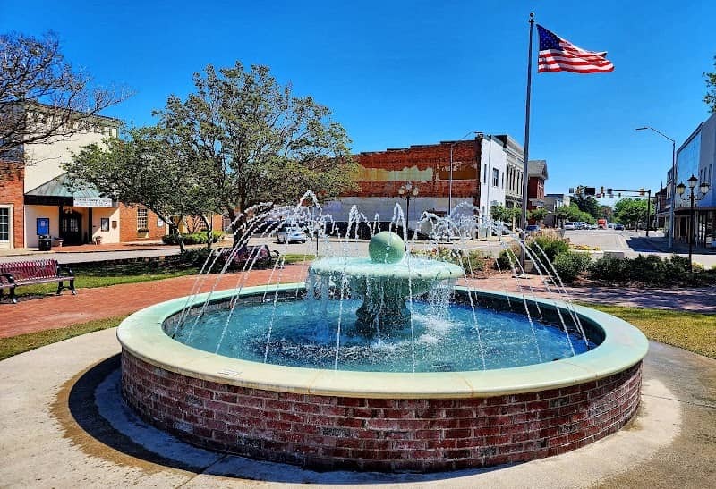 Harrington Square - Image 1