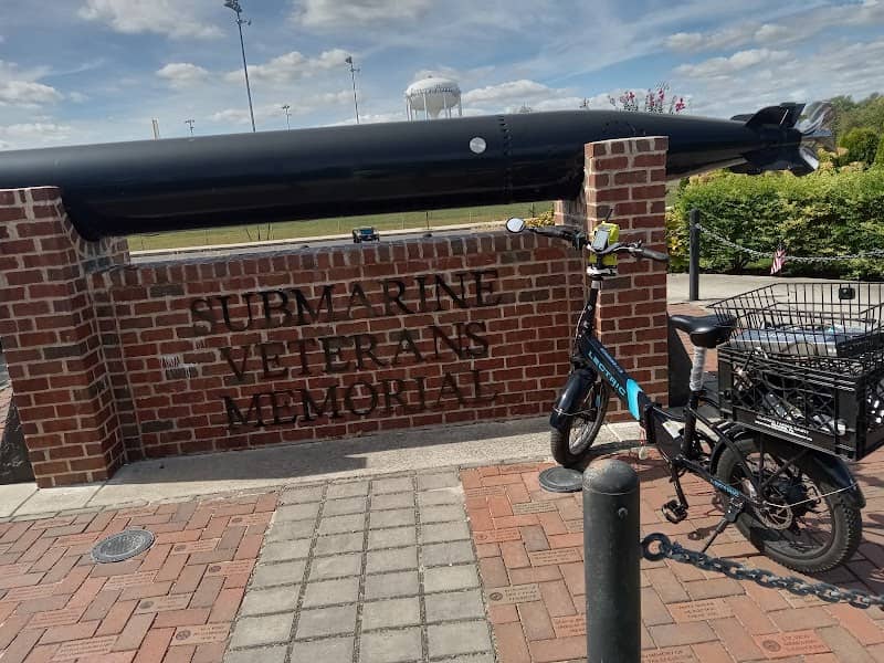Submarine Veterans Memorial - Image 2