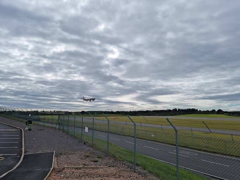 Birmingham Airport Viewing Area - Image 2