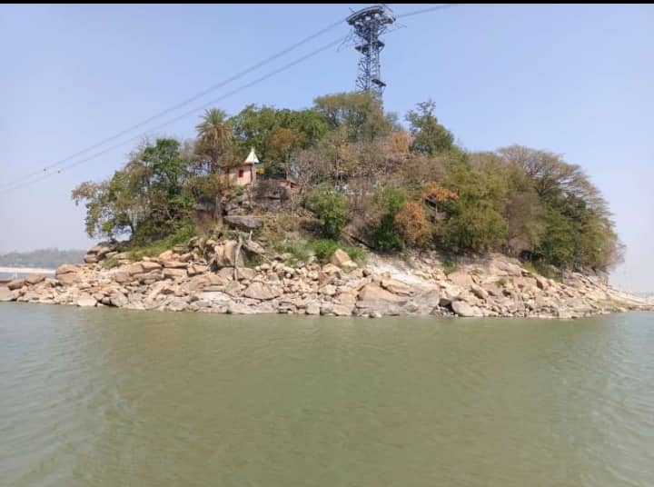 Umananda River Island - Image 1