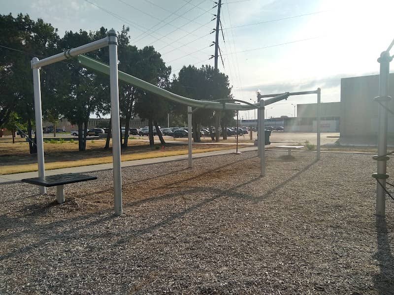 SW Bricktown Park - Image 2