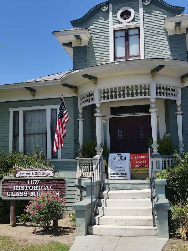 Historical Glass Museum - Image 1