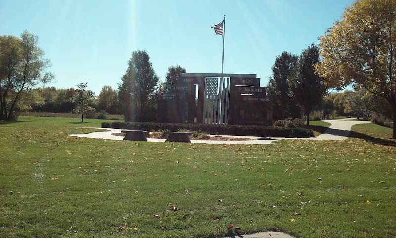 Veterans Memorial Park - Image 1
