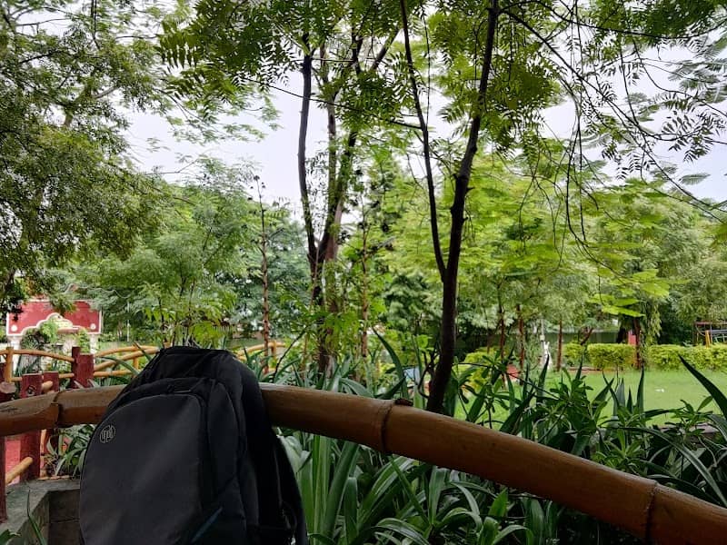 Rajiv Gandhi Garden - Image 2
