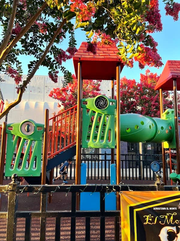 Tiny Tot Lot - Image 1
