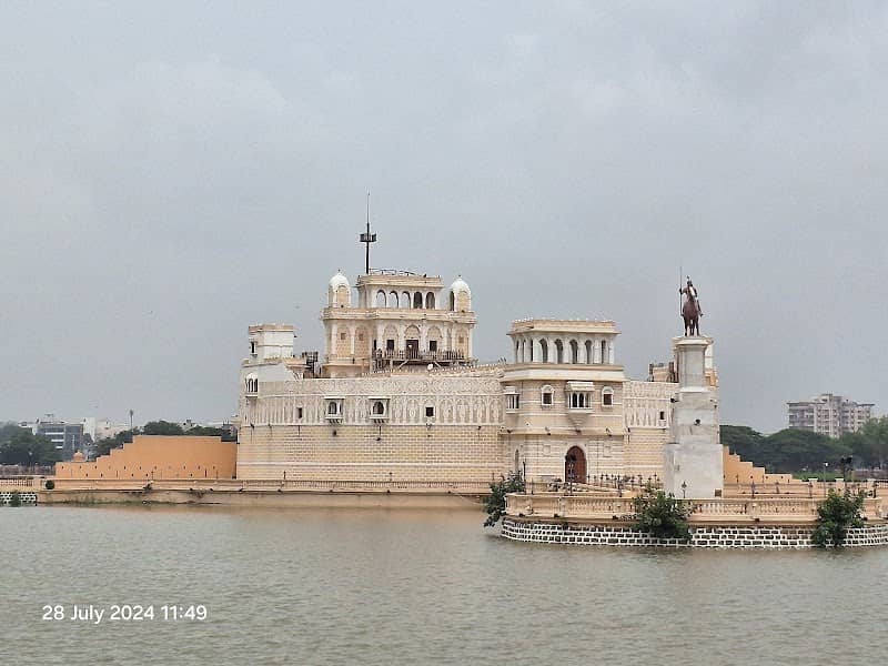 Lakhota Lake - Image 1