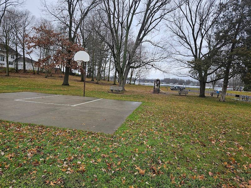 Gunn Park - Image 1