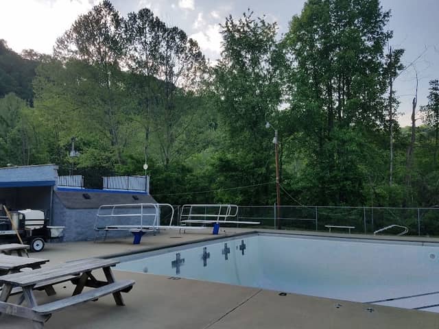 Archer Park - Image 1