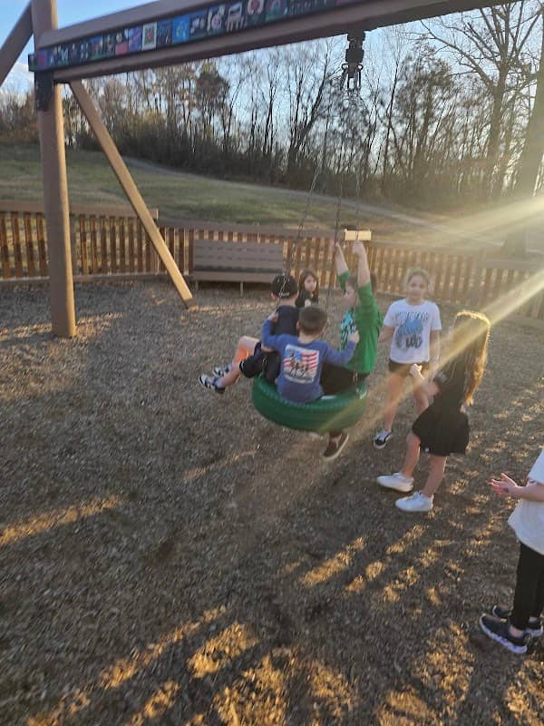 Conger Park - Image 2