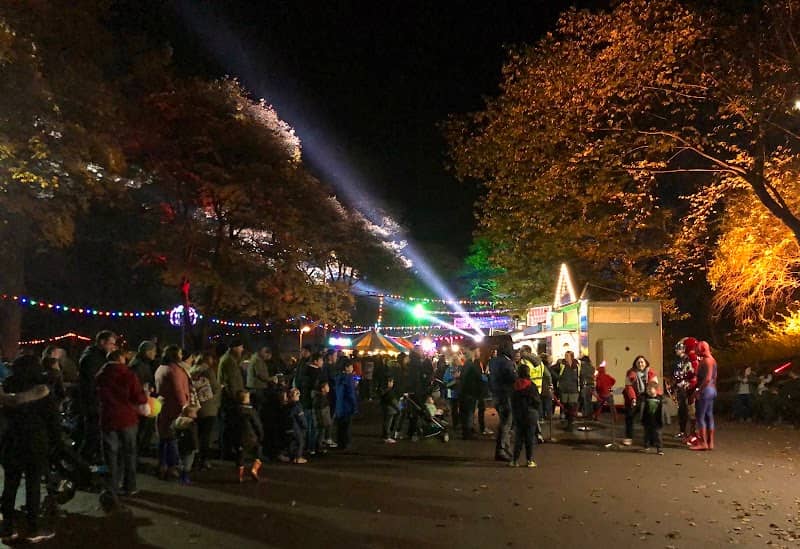 Matlock Bath Bandstand - Image 2