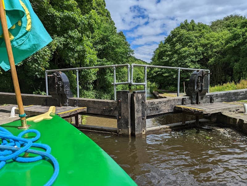 Calder Navigation Society - Brighouse Boat Trips - Image 1