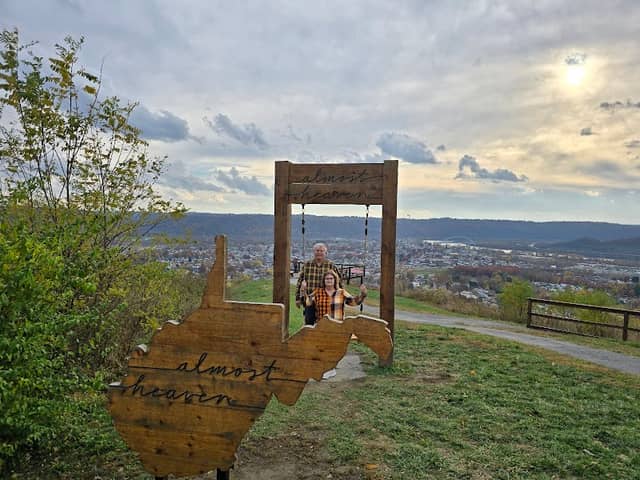 Almost Heaven Swing at Grand Vue Park - Image 1