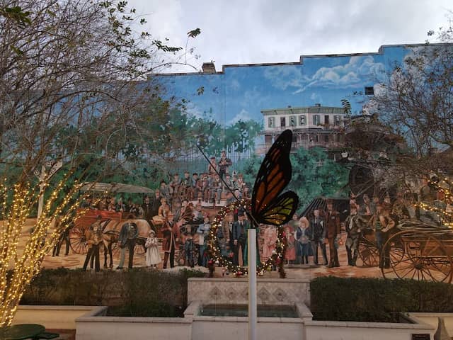 Pioneer park - Image 1