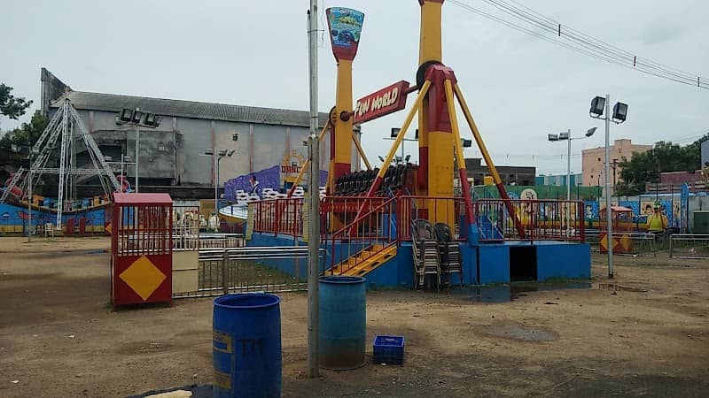 Park - Image 1