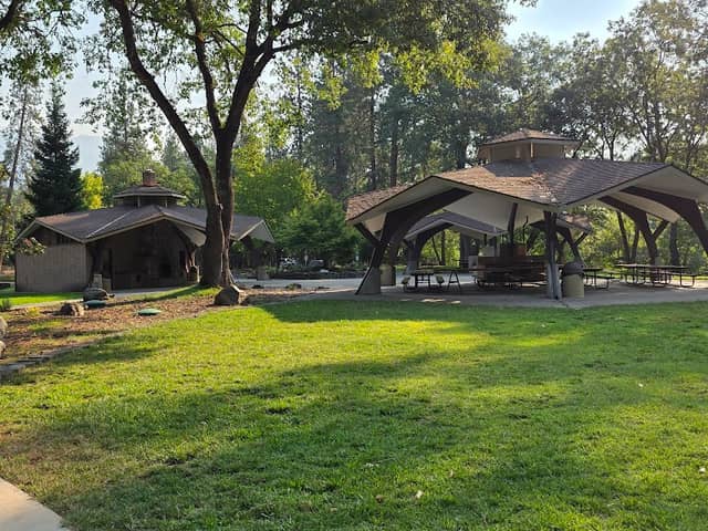 Tom Pearce Park - Image 2