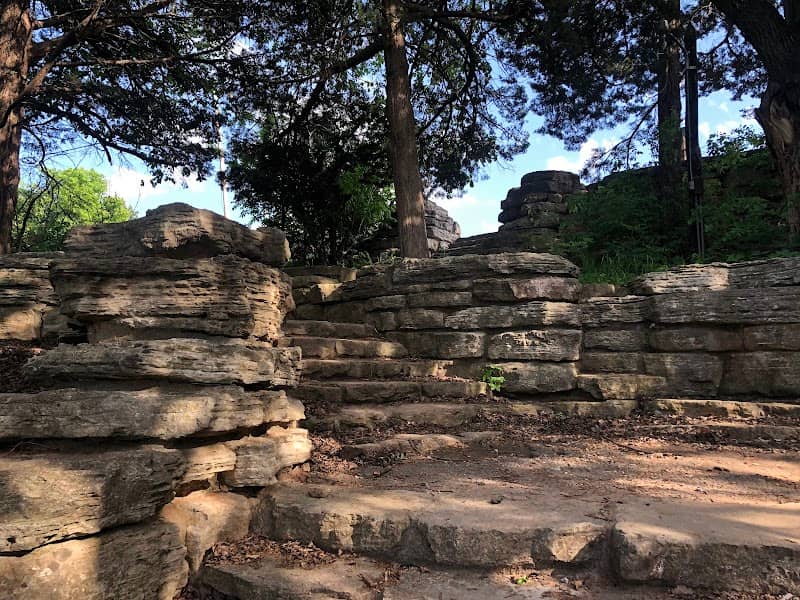 Roman Nose Pool Area - Image 1