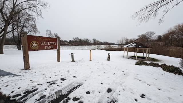 Gateway Landing Park - Image 2