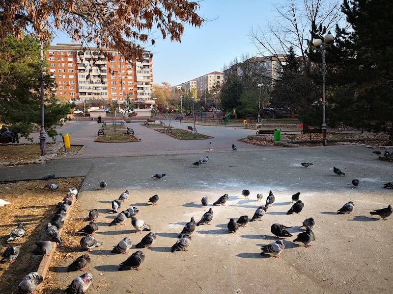 Magnolia Park - Image 1