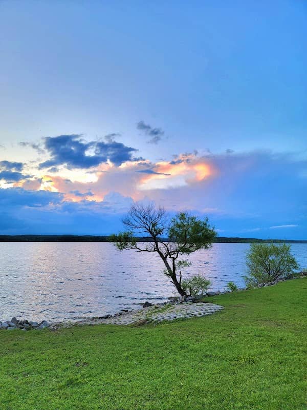 Ebenezer Point - Image 1