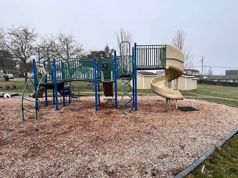 Lions Park - Image 2