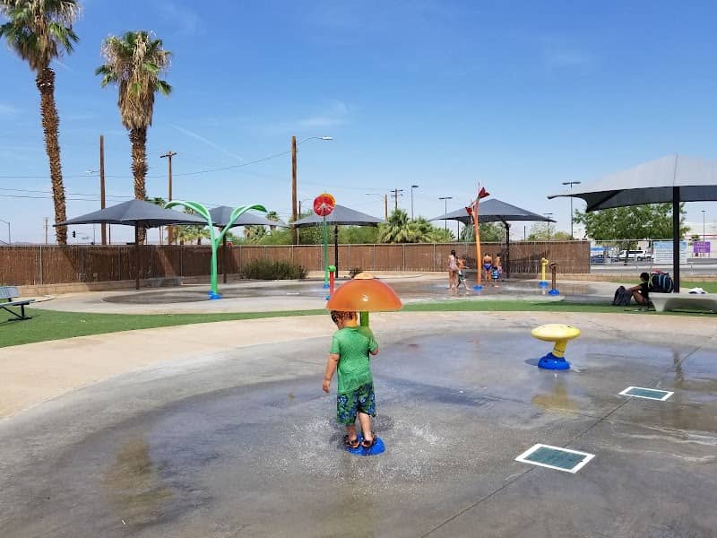 Splash Park - Image 1