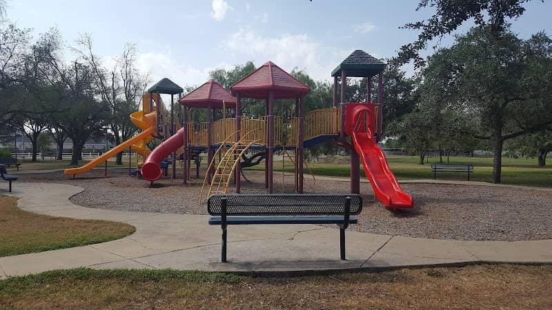 La Vista Park - Image 1