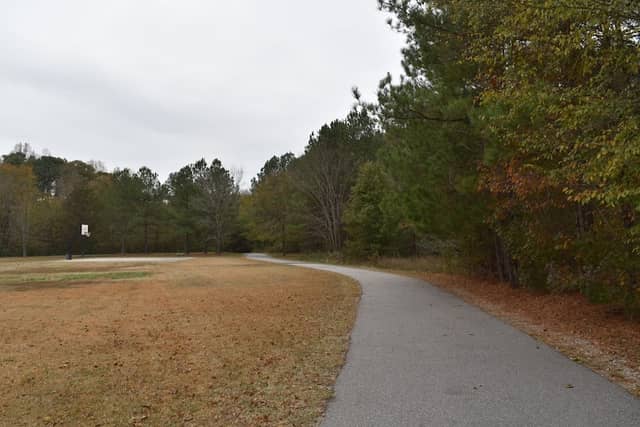 Mingo Creek Trail Parking - Image 1