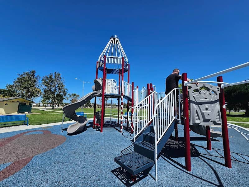 Ryon Memorial Park - Image 1