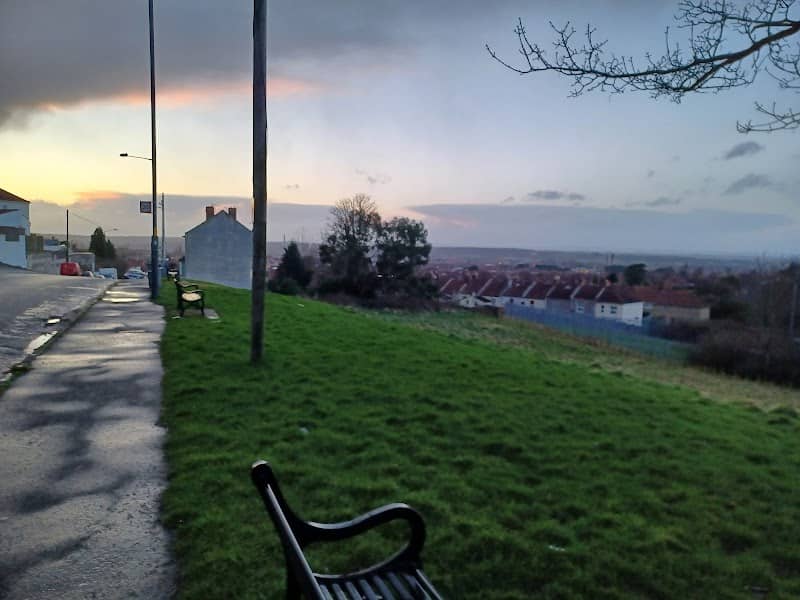 Cossham view - Image 2