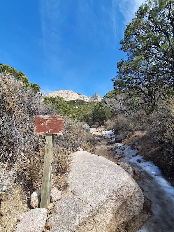Piedra Lisa-South Trailhead - Image 1