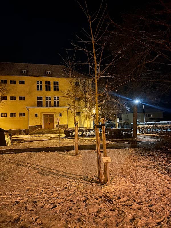 Hindenburgplatz - Image 2