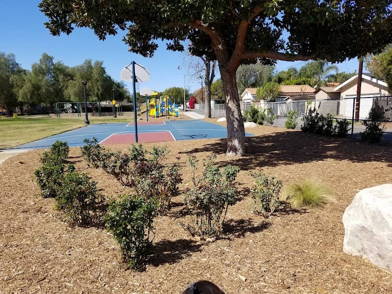 Sam Alba Park - Image 2