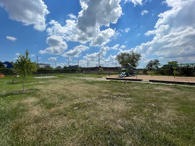 East Glenwood Park - Image 1
